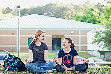 KK官方对战平台 游戏美女天团齐聚KK，“竞聘”上岗代言RPG新图